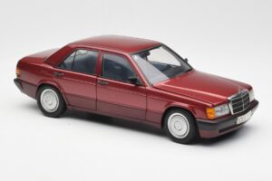 Mercedes 190E W201 2.0 Červený Dealer Edition AUTOart 1:18 B66040383 Kov – obrázok 6 z 8