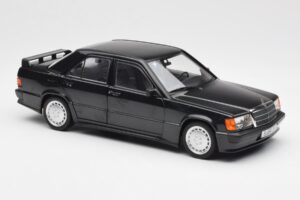 Mercedes 190E 2.3-16 W201 Čierny Edícia Dealer Norev 1:18 B66040663 Kov – obrázok 6 z 8