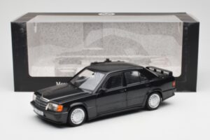 Mercedes 190E 2.3-16 W201 Čierny Edícia Dealer Norev 1:18 B66040663 Kov – obrázok 8 z 8