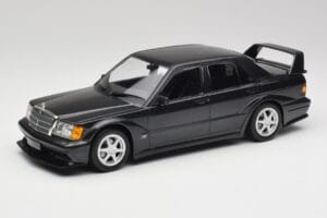 Mercedes 190E W201 2.5-16 EVO 2 Čierny Metallic Minichamps 1:18 155036100 Kov