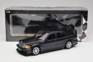 Mercedes 190E W201 2.5-16 EVO 2 Čierny Metallic Minichamps 1:18 155036100 Kov – obrázok 6 z 6