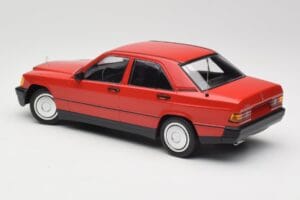 Mercedes 190E W201 Červený Minichamps 1:18 155037000 Kov – obrázok 5 z 6
