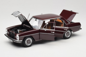 Mercedes 200 W115 Tmavo Červenohnedý Norev 1:18 183778 Kov – obrázok 2 z 8