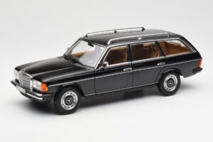 Mercedes 200 T S123 Čierny Norev 1:18 183735 Kov