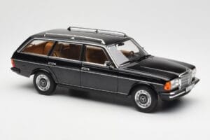 Mercedes 200 T S123 Čierny Norev 1:18 183735 Kov – obrázok 6 z 8
