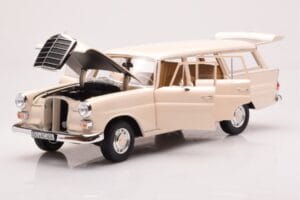 Mercedes 200 Universal W110 Krémový Norev 1:18 183709 Kov – obrázok 2 z 8