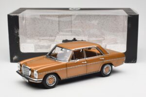 Mercedes 200 W115 Bycane Zlatý Edícia Dealer Norev 1:18 B66040665 Kov – obrázok 8 z 8
