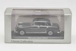 Mercedes 220S W180 Svetlosivý Minichamps 1:43 B66040534 Kov – obrázok 4 z 4