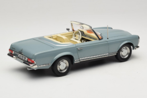 Mercedes 230 SL W113 Horizon Blue Norev 1:18 183992 Kov – obrázok 3 z 9