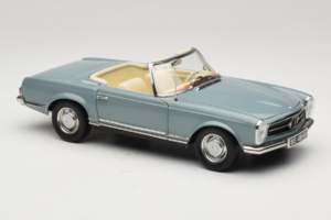 Mercedes 230 SL W113 Horizon Blue Norev 1:18 183992 Kov – obrázok 7 z 9