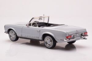 Mercedes 230 SL W113 Pagoda Šedý Norev 1:18 183990 Kov – obrázok 7 z 8