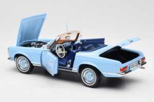 Mercedes 230 SL W113 Pagoda Horizon Modrý Edícia Dealer Norev 1:18 B66040633 Kov – obrázok 7 z 10