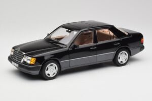 Mercedes 230E W124 AMG Wheels Čierny Limitovaná Edícia Norev 1:18 183950 Kov