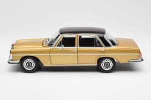 Mercedes 280 SE W108 Béžový Edícia Dealer Norev 1:18 B66040680 Kov – obrázok 4 z 8