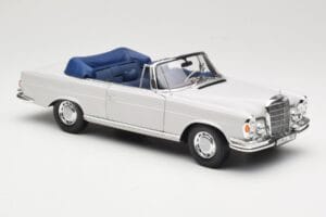 Mercedes 280 SE W111 Kabriolet Svetlošedý Norev 1:18 183530 Kov – obrázok 6 z 8