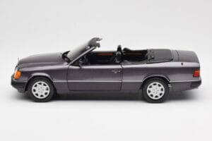 Mercedes 300 CE-24 W124 Kabriolet Fialový Metallic Norev 1:18 183567 Kov – obrázok 6 z 10