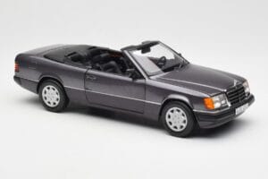 Mercedes 300 CE-24 W124 Kabriolet Fialový Metallic Norev 1:18 183567 Kov – obrázok 8 z 10