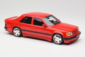 Mercedes 300E W124 6.0 AMG Signal Červený Otto 1:18 OT1104 Živica – obrázok 4 z 6