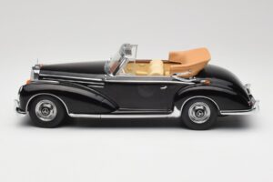 Mercedes 300 SC W188 Kabriolet Čierny KK-Scale 1:18 KKDC180941 Kov – obrázok 3 z 6