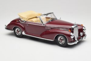 Mercedes 300 SC W188 Kabriolet Tmavo Červený KK-Scale 1:18 KKDC180942 Kov – obrázok 4 z 6