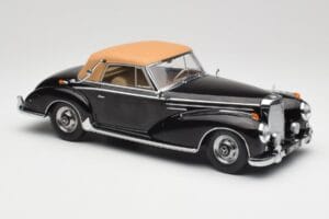 Mercedes 300 SC W188 Kabriolet Softtop Čierny KK-Scale 1:18 KKDC180943 Kov – obrázok 4 z 6