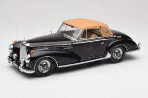 Mercedes 300 SC W188 Kabriolet Softtop Čierny KK-Scale 1:18 KKDC180943 Kov