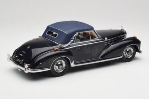 Mercedes 300 SC W188 Kabriolet Softtop Tmavo Modrý KK-Scale 1:18 KKDC180944 Kov – obrázok 2 z 6