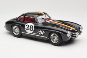 Mercedes 300 SL #38 1954 Bburago 1:18 3015-M1 Kov – obrázok 6 z 8