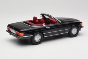 Mercedes 300 SL R107 Čierny Norev 1:18 183511 Kov – obrázok 3 z 8