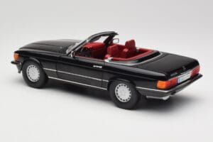 Mercedes 300 SL R107 Čierny Norev 1:18 183511 Kov – obrázok 7 z 8