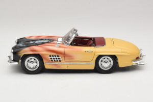 Mercedes 300 SL Roadster Rosemarie Muster Limitovaná Edícia 18/27 Bburago 1:18 3023-M1 Kov – obrázok 4 z 8