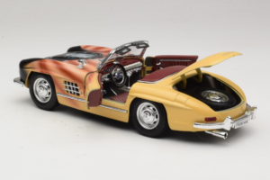 Mercedes 300 SL Roadster Rosemarie Muster Limitovaná Edícia 18/27 Bburago 1:18 3023-M1 Kov – obrázok 5 z 8