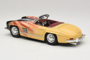 Mercedes 300 SL Roadster Rosemarie Muster Limitovaná Edícia 18/27 Bburago 1:18 3023-M1 Kov – obrázok 7 z 8