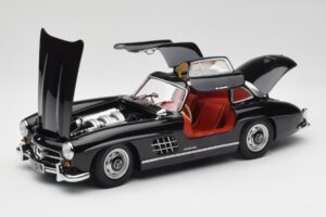 Mercedes 300 SL W198 Čierny Minichamps 1:18 180039004 Kov – obrázok 2 z 8