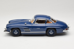 Mercedes 300 SL W198 Modrý Norev 1:18 183852 Kov – obrázok 4 z 8