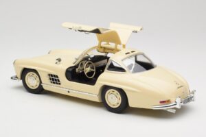 Mercedes 300 SL W198 Krémový Minichamps 1:18 110037212 Kov – obrázok 5 z 8