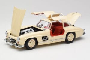 Mercedes 300 SL W198 Krémový S Červeným Interiérom Minichamps 1:18 180039002 Kov – obrázok 2 z 8