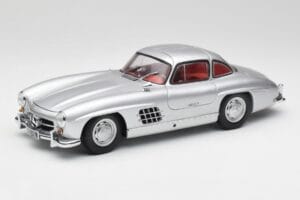 Mercedes 300 SL W198 Gullwing Strieborný Minichamps 1:18 180039000 Kov
