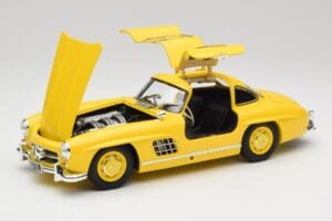 Mercedes 300 SL W198 Svetlo Žltý Minichamps 1:18 180039009 Kov – obrázok 2 z 8