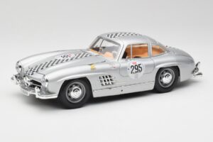 Mercedes 300 SL W198 #295 1954 Bburago 1:18 32813 Kov