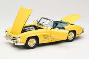 Mercedes 300 SL W198 Roadster Hardtop Signal Yellow Minichamps 1:18 180039044 Kov – obrázok 2 z 9