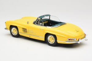 Mercedes 300 SL W198 Roadster Hardtop Signal Yellow Minichamps 1:18 180039044 Kov – obrázok 8 z 9