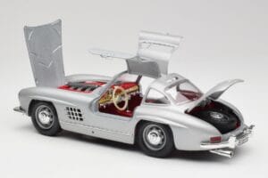 Mercedes 300 SL W198 Gullwing Silver Šedý Bburago 1:18 3513 Kov – obrázok 4 z 8