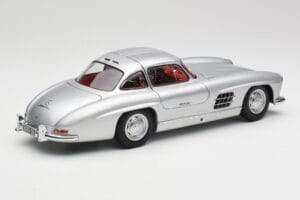 Mercedes 300 SL W198 Gullwing Strieborný Metalíza Minichamps 1:18 B66040379 Kov – obrázok 3 z 8