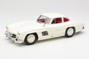 Mercedes 300 SL W198 Biely Minichamps 1:18 180039006 Kov