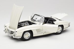 Mercedes 300 SL W198 Roadster Biely So Soft Top Strechou Minichamps 1:18 180039034 Kov – obrázok 2 z 9