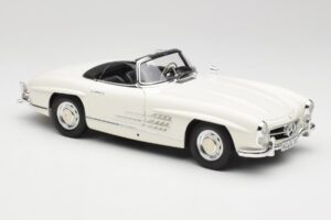 Mercedes 300 SL W198 Roadster Biely So Soft Top Strechou Minichamps 1:18 180039034 Kov – obrázok 7 z 9