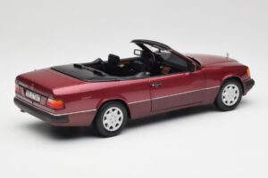 Mercedes 300CE-24 A124 Kabriolet Almandine Červený Metalíza Norev 1:18 B66040616 Kov – obrázok 3 z 8