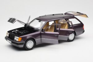 Mercedes 300D S124 T-Model Bornit Edícia Dealer Norev 1:18 B66040701 Kov – obrázok 2 z 8