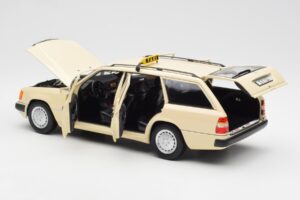 Mercedes 300D S124 T-Model Svetlá Slonová Kosť Taxi Edícia Dealer Norev 1:18 B66040702 Kov – obrázok 5 z 8